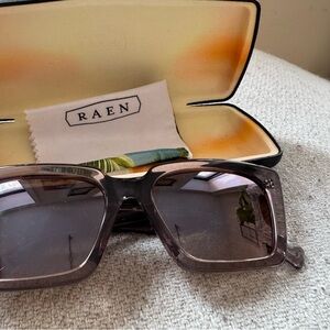 RAEN KEERA Sunglasses